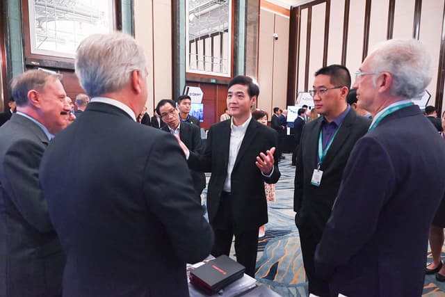 Sdt S23 Networking3.jpg