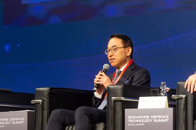 Panel Discussion   Are Agile Defence Establishments Possible 4.jpg