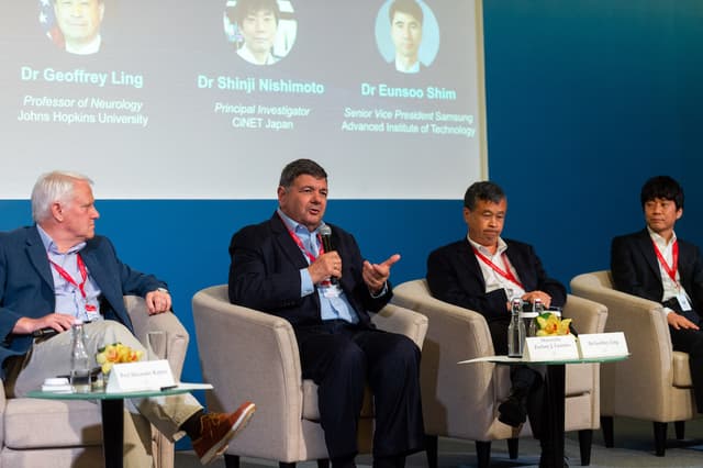 Concurrent Panel Discussion   the Brain as the Next Frontier 5.jpg